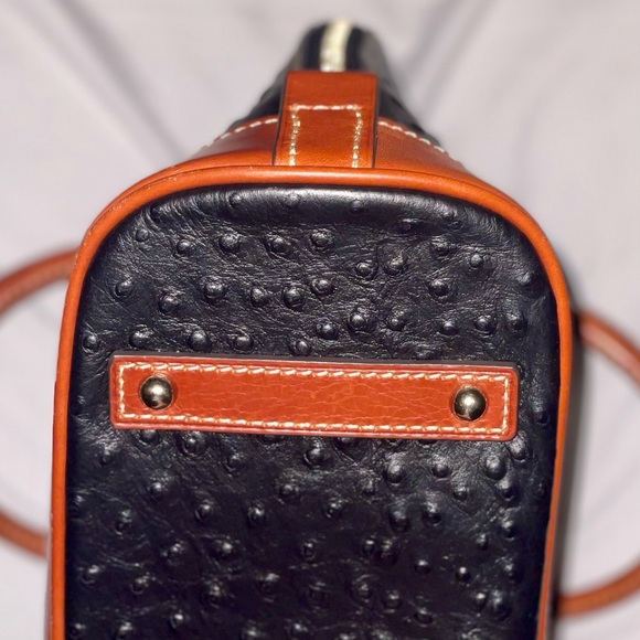 EUC Dooney & Bourke Dome Satchel Bag - Black Ostrich Leather - Picture 3 of 8